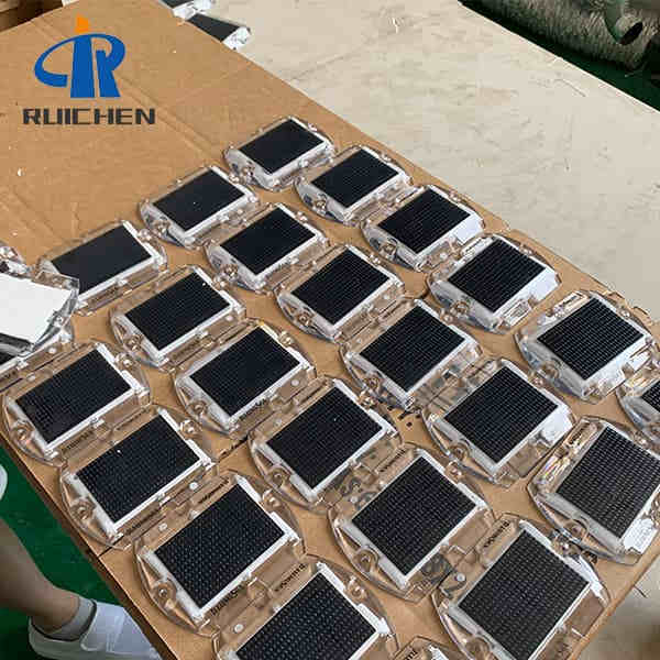 <h3>Double Side Solar Powered Road Studs Factory In UAE-RUICHEN </h3>

